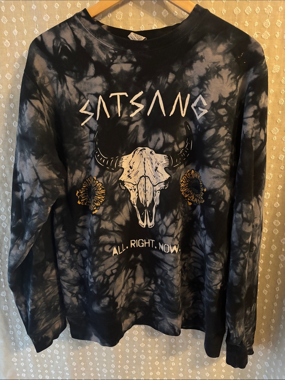 Men's Black & Gray Tie-Dye Skull Crewneck Sweatshirt